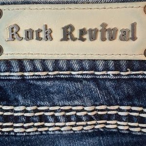 Rock Revival Becky Easy Capris sz 27